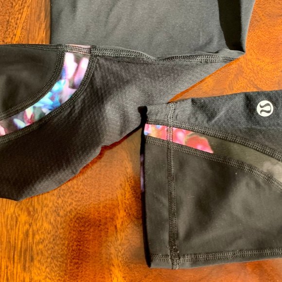 Lululemon Spring Has Sprung Crops- Size 8 - Picture 3 of 8